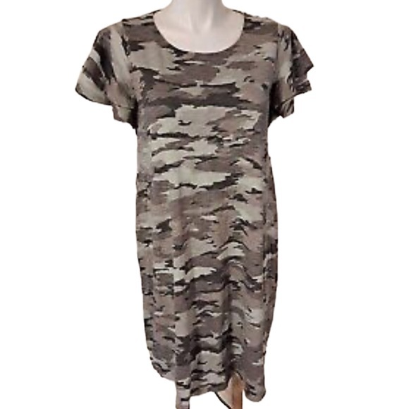 Isabel Maternity Women's Camo  Flutter Short Sleeves Knit Dress Size medium - Picture 1 of 6